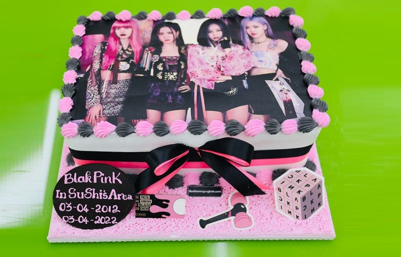 bánh kem blackpink 8