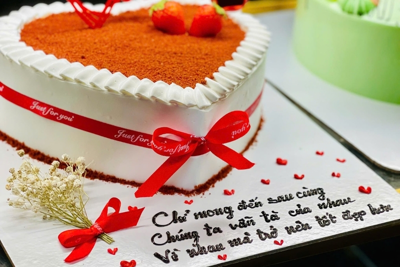bánh kem Happy Anniversary 4