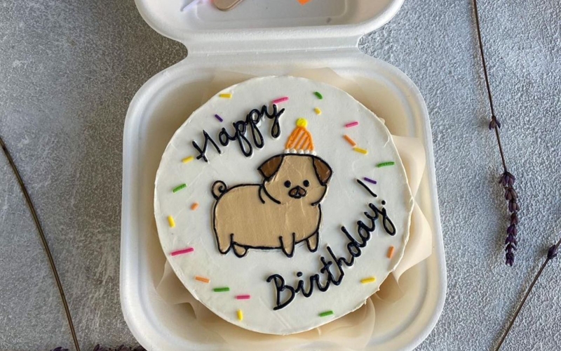 Bánh kem hình con chó đơn giản, tinh tế 4