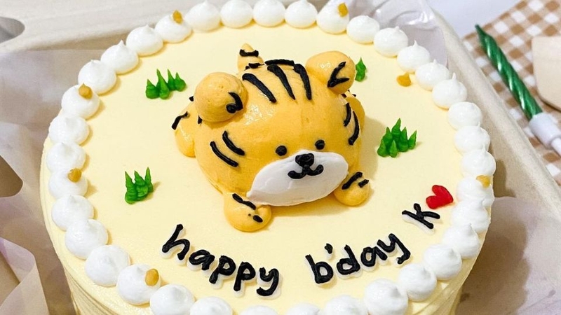 Bánh kem hình con hổ sáng tạo 1