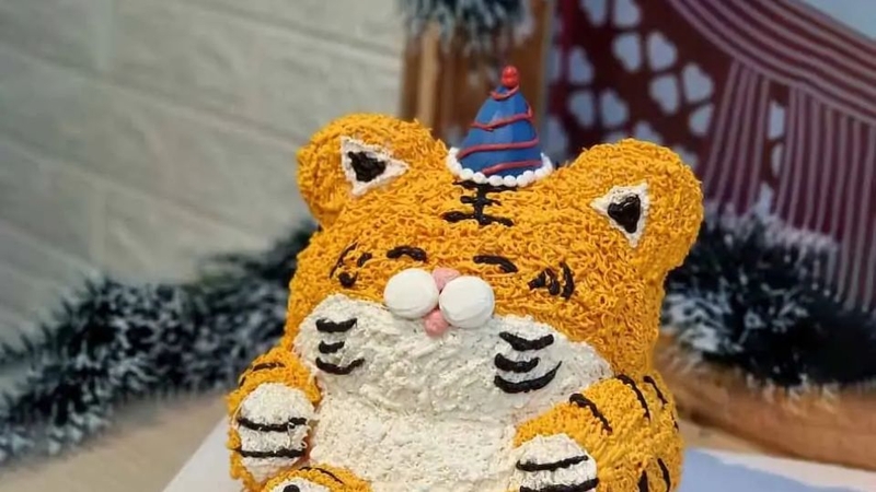 Bánh kem hình con hổ ngộ nghĩnh 1