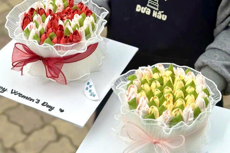 Bánh kem hoa tulip 33