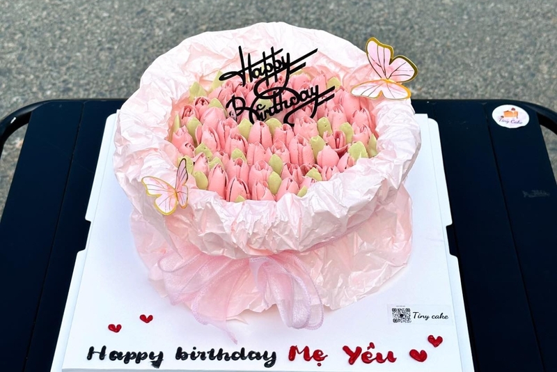 Bánh kem hoa tulip 34