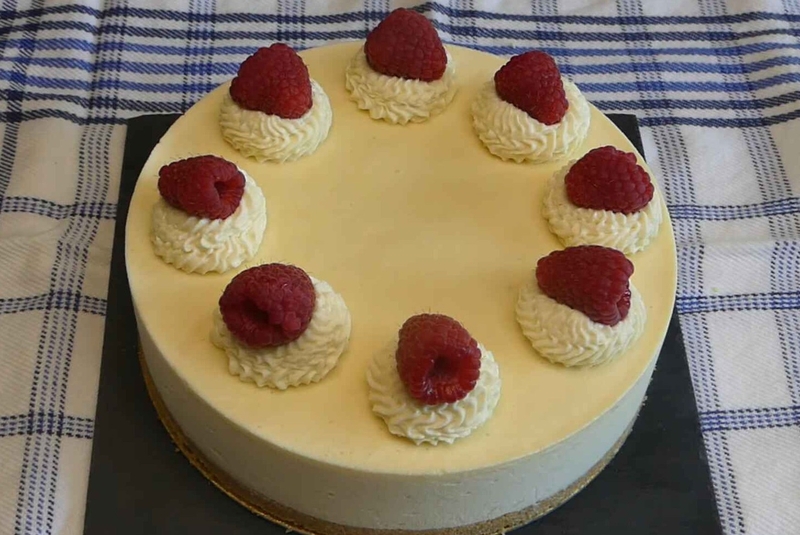 bánh kem sầu riêng hình 9