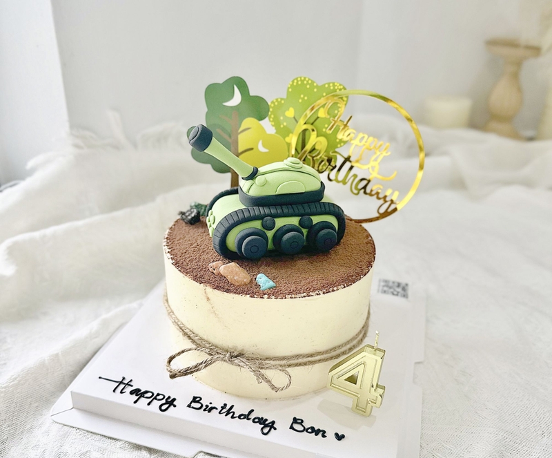 bánh kem xe tăng 15