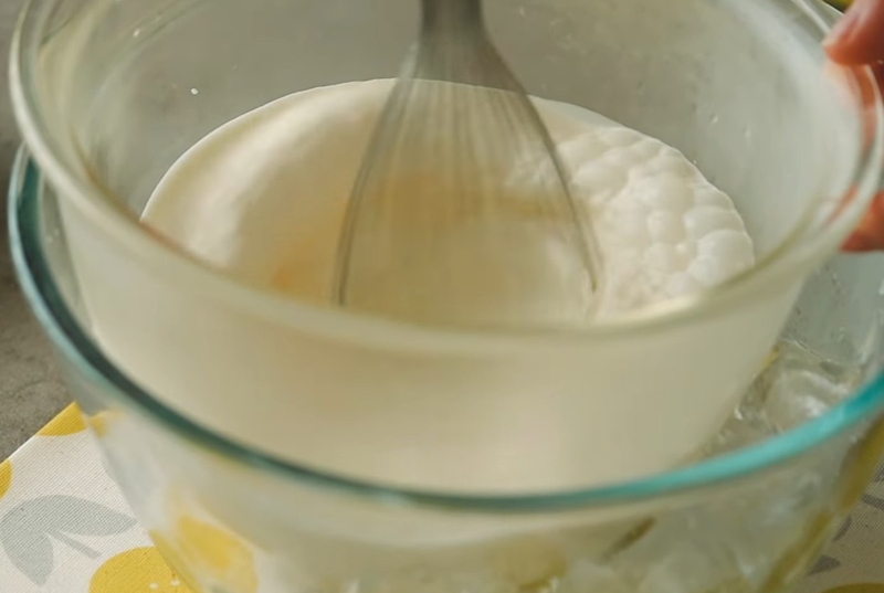 bánh kem xoài hình 8