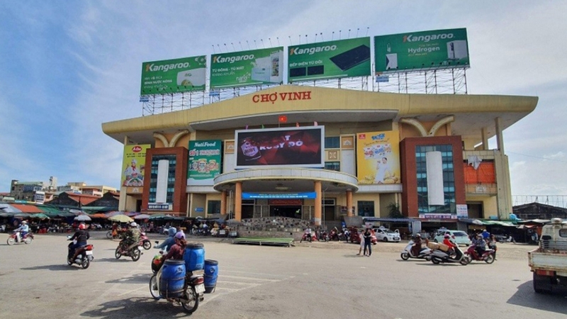 Chợ Vinh là điểm thưởng thức và mua sắm đặc sản lý tưởng