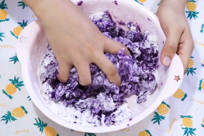Bánh khoai lang tím nhân phô mai 6
