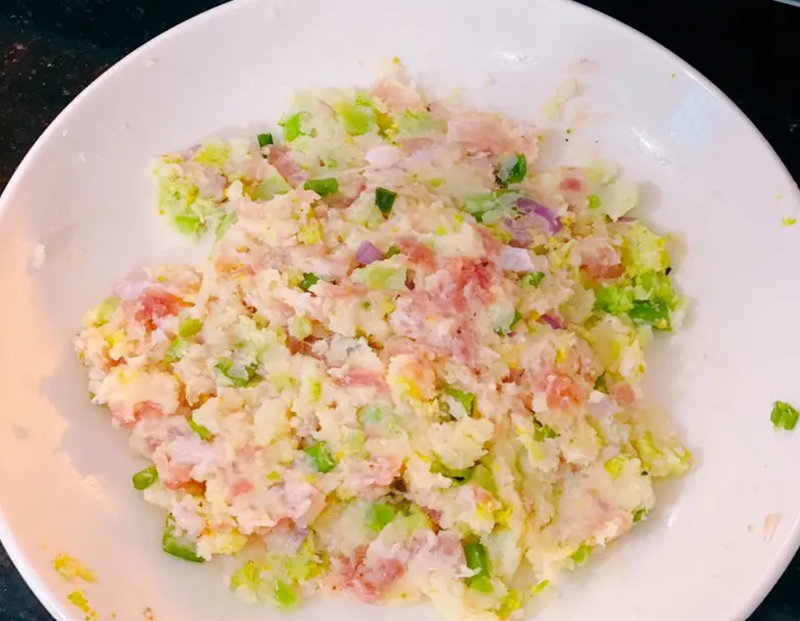 bánh khoai tây nhân thịt ảnh 5