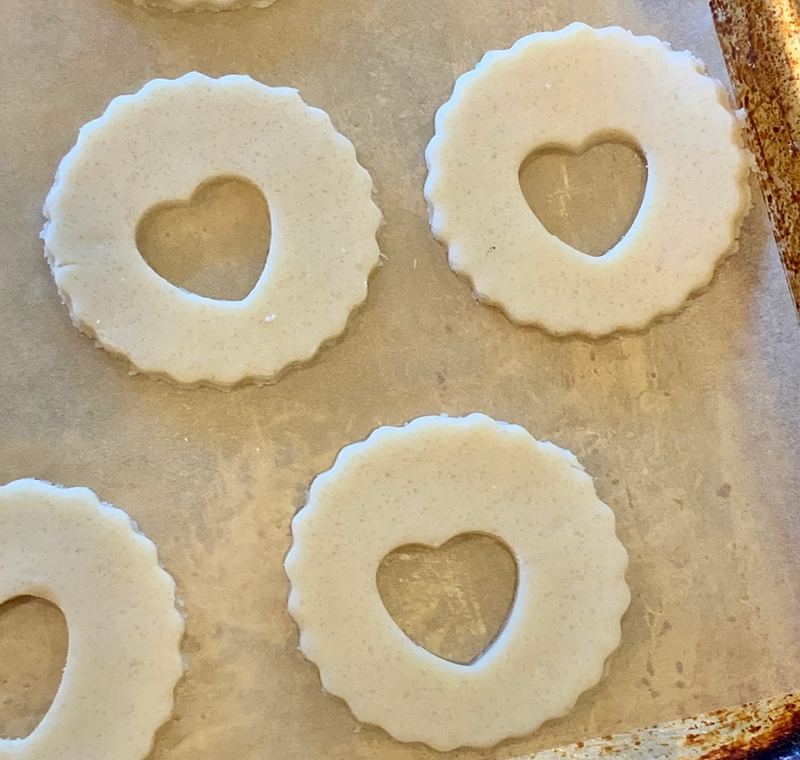 Bánh quy Linzer nhân dâu tây - 12