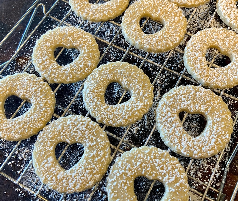 Bánh quy Linzer nhân dâu tây - 14
