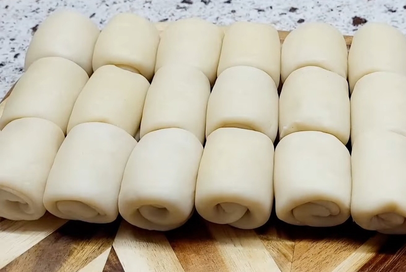 bánh lột da hình 13