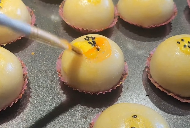 bánh lột da hình 18