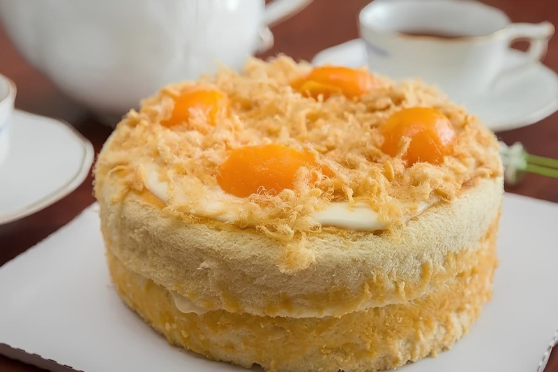 Bánh mì chà bông trứng muối