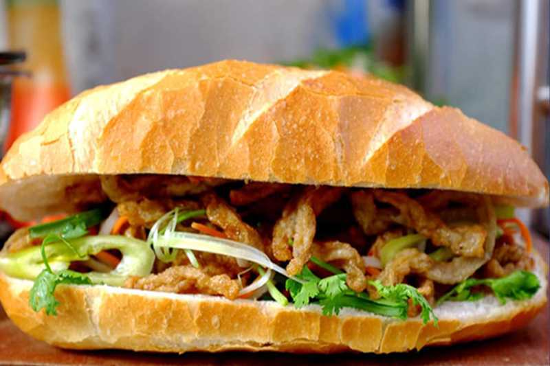 Bánh mì chả cá bao nhiêu calo (4)