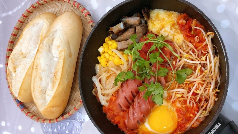 Bánh mì chảo Hà Nội 7