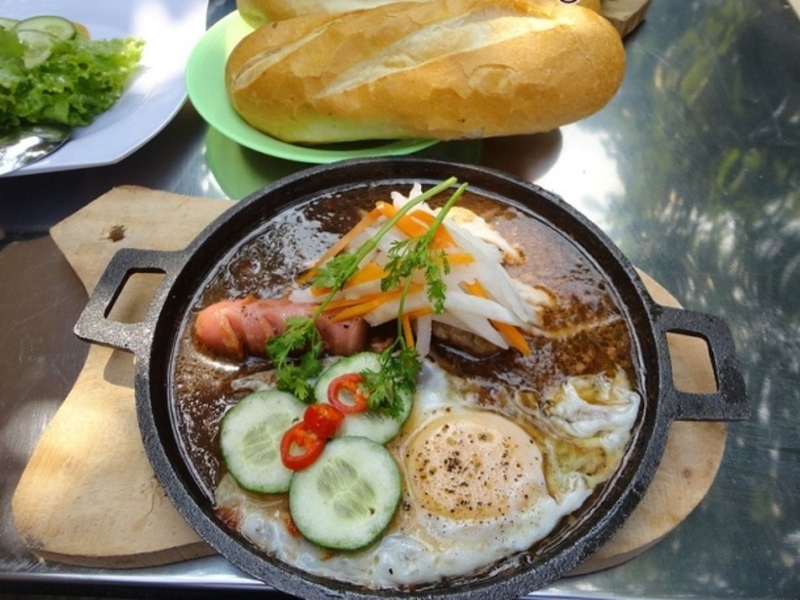 banh mi chao phan dang luu