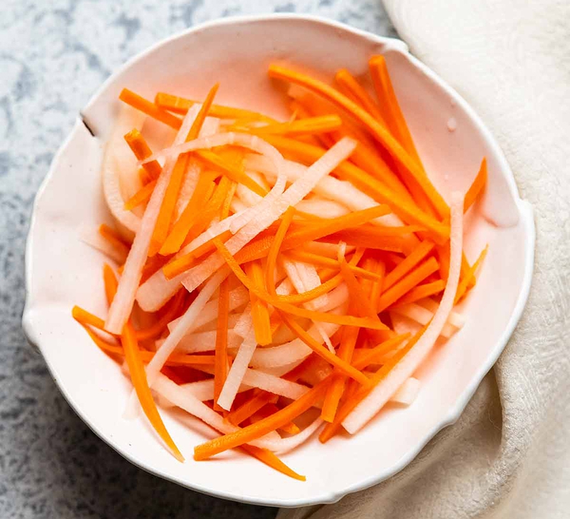 Bánh mì cuộn thịt nguội - 06