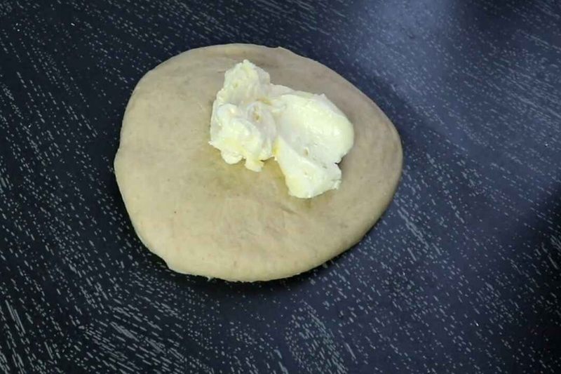 bánh mì dưa gang hình 6