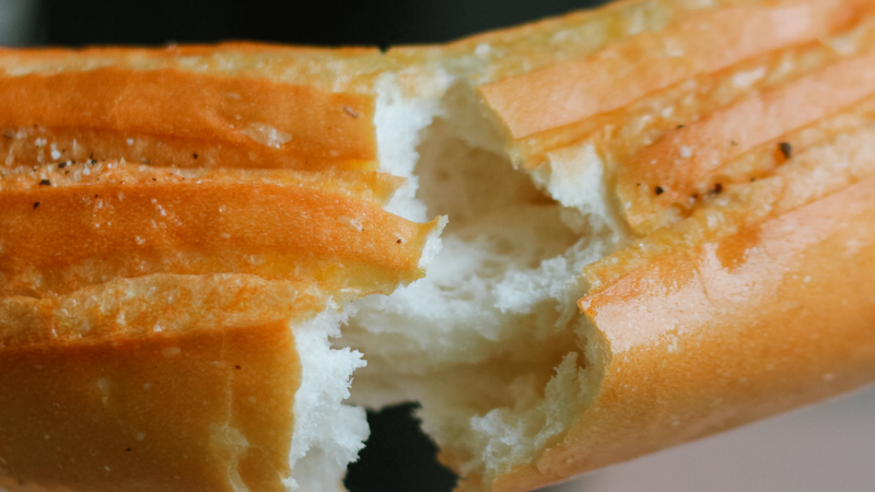 bánh mì Huế 12
