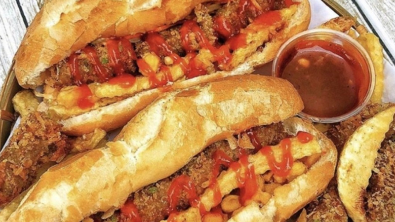 Bánh mì nem khoai 6