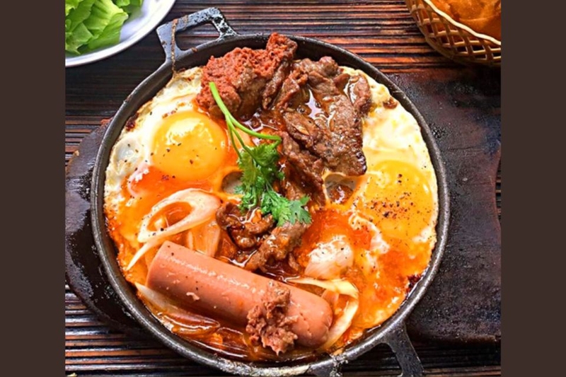 Quán bánh mì chảo Nha Trang Lạc Thiện