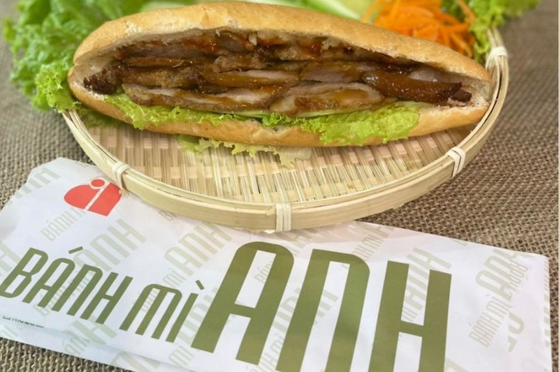 Quán bánh mì Anh Nha Trang