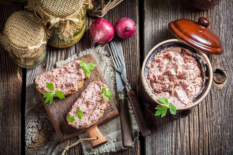 Bánh mì pate - 02
