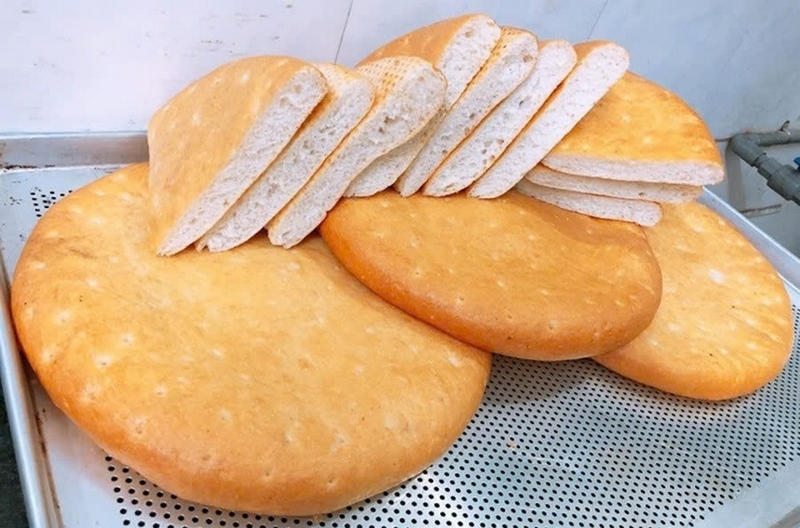 Bánh mì tam giác ảnh 5