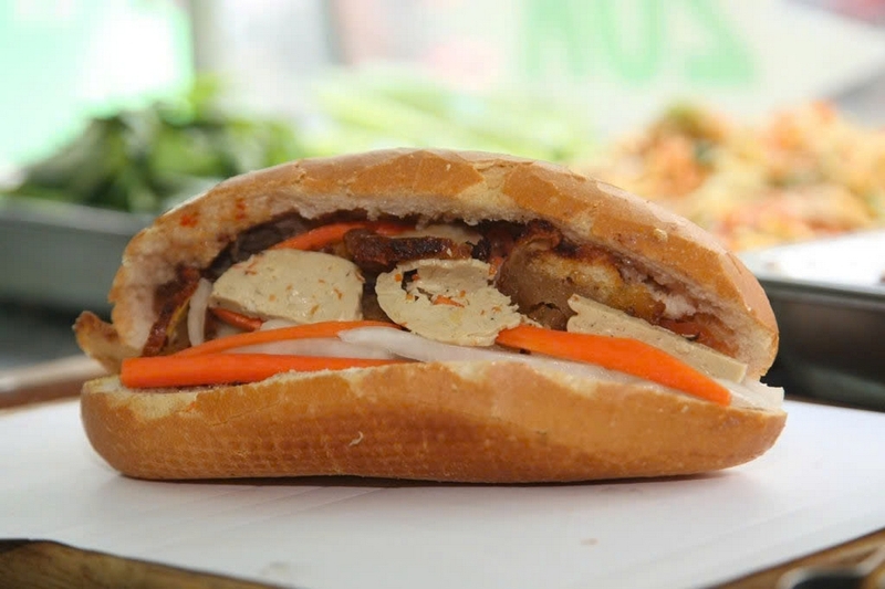Bánh mì thập cẩm ảnh 4