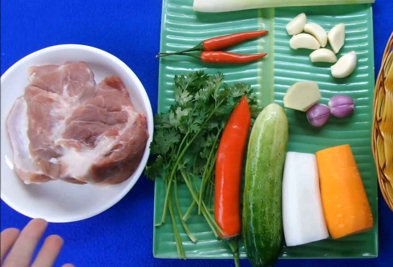 Nguyên liệu cho món bánh mì thịt nướng