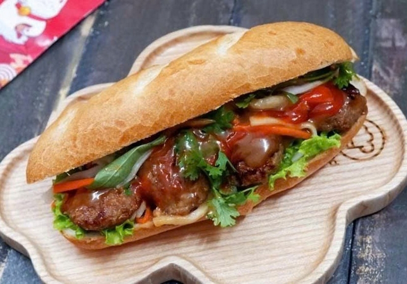 Bánh mì thịt nướng bao nhiêu calo ảnh 3