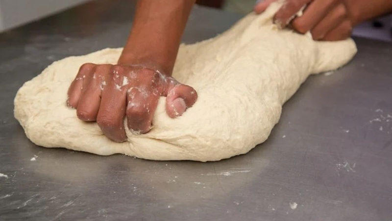 Bánh mì trái cây 11