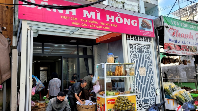 Bánh mì xíu mại Đà Lạt 2