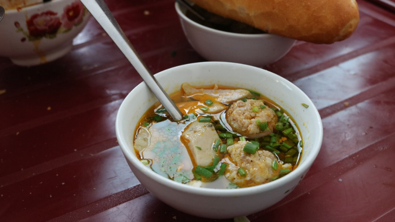 Bánh mì xíu mại Đà Lạt 9