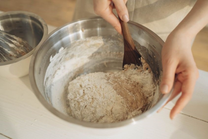 Pha hỗn hợp bột cái