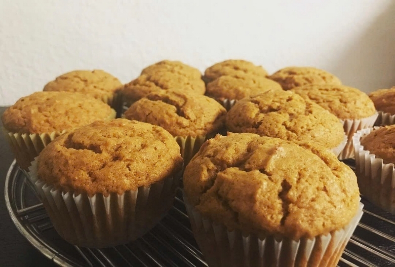 bánh muffin bí đỏ ảnh 1