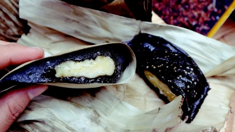 Bánh gai Tứ Trụ