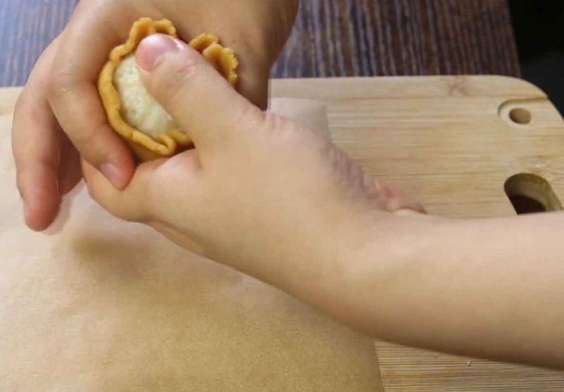 Bánh nướng nhân sữa dừa 6