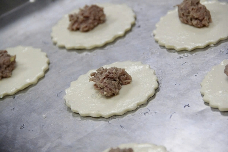 Bánh pate chaud ảnh 4