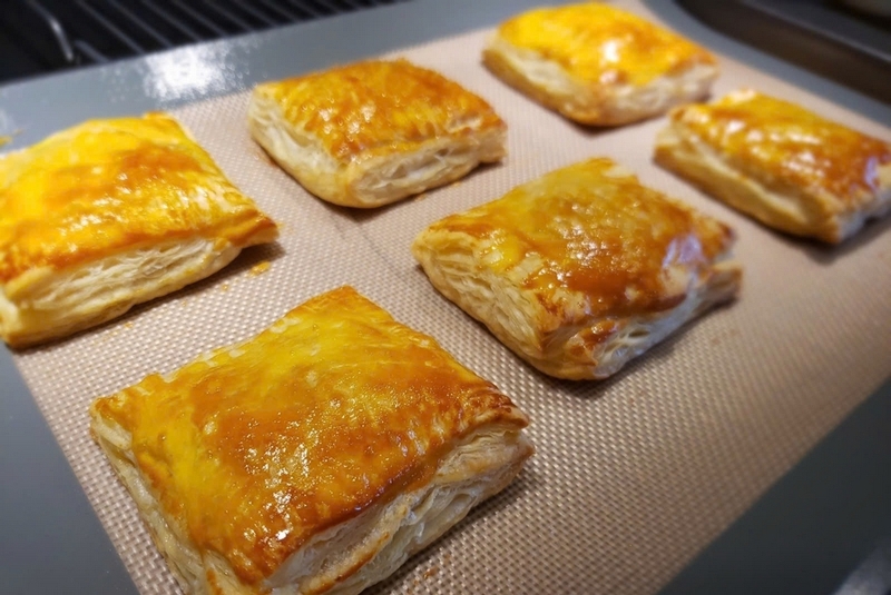 Bánh pate chaud ảnh 5