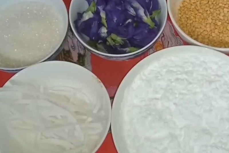 bánh phu thê hoa đậu biếc hình 1