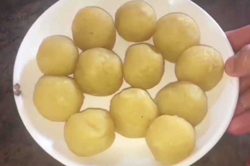 bánh phu thê hoa đậu biếc hình 4