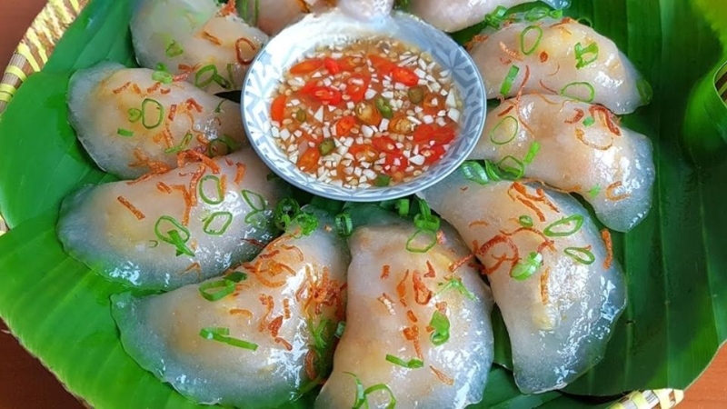 bánh quai vạc hấp 1