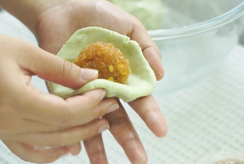 bánh quy nhân đậu xanh hình 8