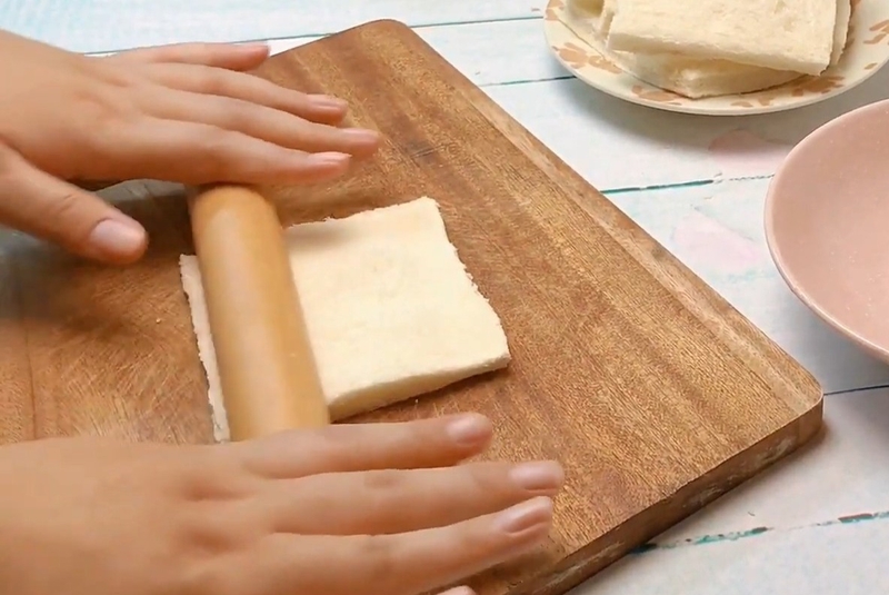 bánh sandwich sữa chua hình 7