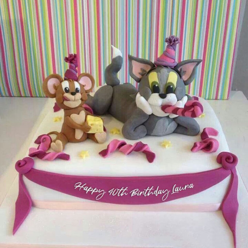 Mẫu bánh phù hợp với những người yêu thích sự hồn nhiên