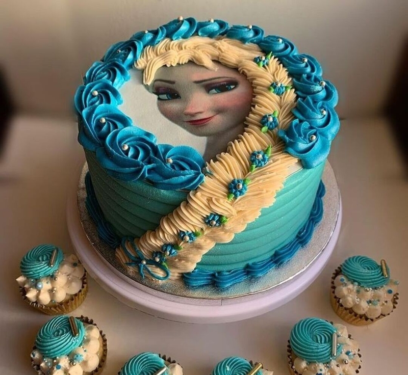bánh sinh nhật elsa 9