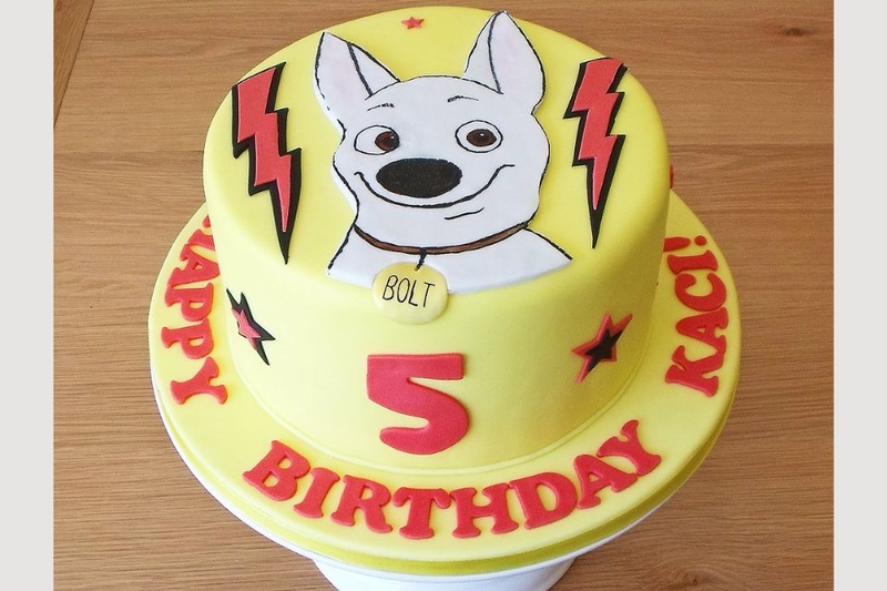 Bánh kem hình nhân vật Bolt