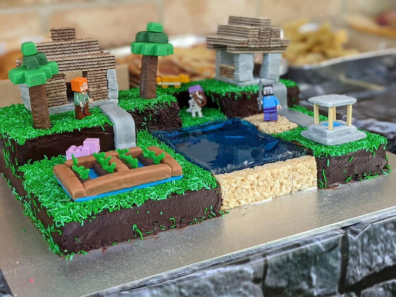 Bánh sinh nhật Minecraft 12